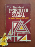 Teori-Teori Psikologi Sosial