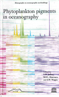 Phytoplankton pigments in oceanography